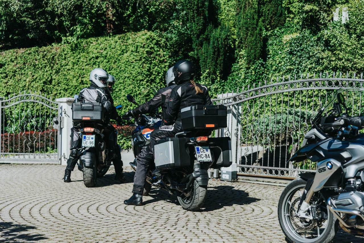 Apartmaji Urska Lasko Bagian luar foto